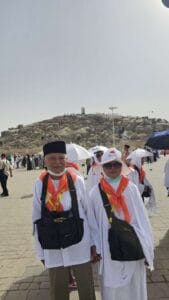 Jamaah Lansia Gunung Arafat Ihram Tour MIW - Pelajari Jenis Paket Umroh yang Cocok untuk Lansia di Sini