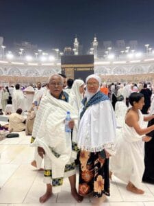 perbedaan hukum umroh laki-laki dan perempuan